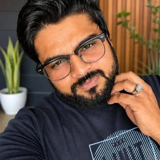 Local Guide profile