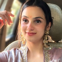 Pooja Shah